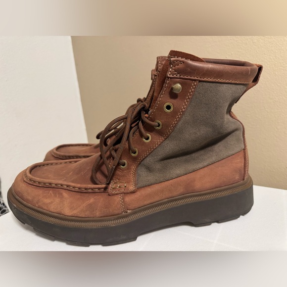 Clarks Collection Dempsey Peak Dress Casual Two-Tone Chukka Boots main image 4